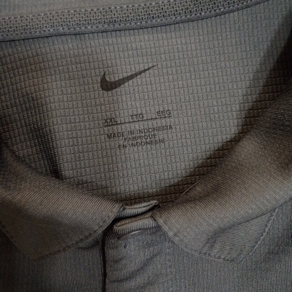 Nike Men's Charcoal Polo Shirt - Picture 3 of 8